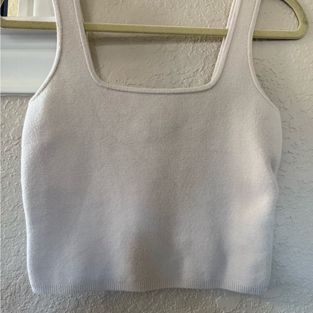 Abercrombie & Fitch Cream sweater Crop Top